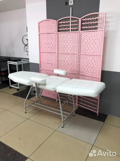 Косметологическое кресло кушетка