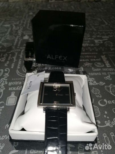 Часы модель Alfex 5699-852 швейцарские женские