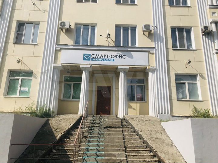 Офис напротив ж/д вокзала на 1-ой линии, 111.3 м²