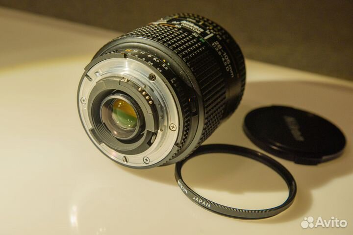 Nikon AF Nikkor 28-105mm 1:3.5-4.5D