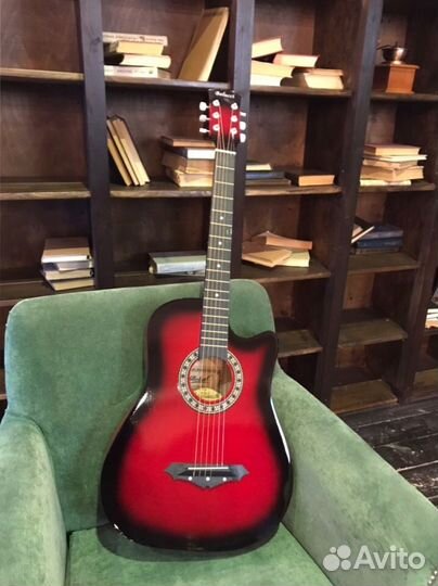Гитара акустическая