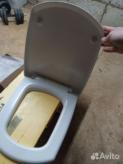 Крышка-сиденье для унитаза Cersanit Carina