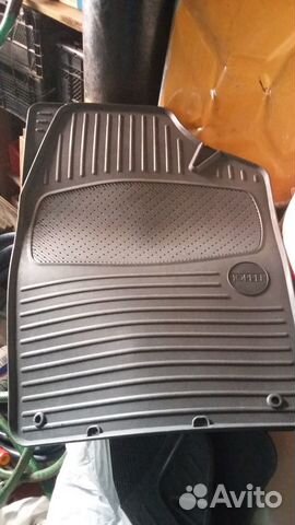 Автомобильные коврики на Nissan Sanny 2002г