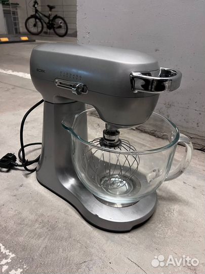 Кухонный миксер bork b711