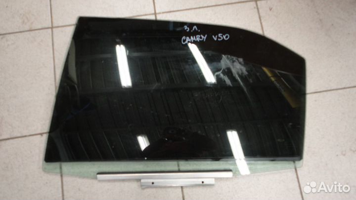 Стекло двери заднее левое Camry V50 камри в50