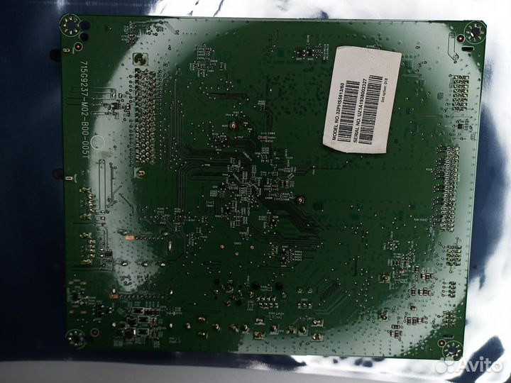 715G9237-M02-B00-005T main philips 32PHS5813/60