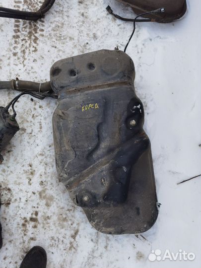 Бак Опель Корса D