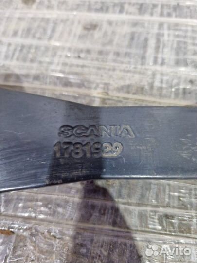 Тяга амортизатора Scania