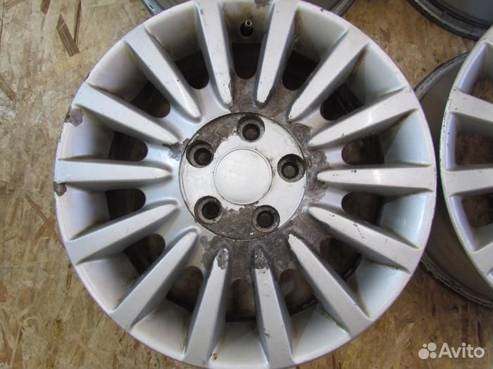 Диски Nissan R16 Литые 5x114.3 J6.5 C