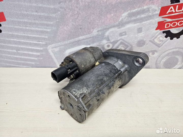 Стартер 0AM911023K Volkswagen Passat B7 TSI DSG