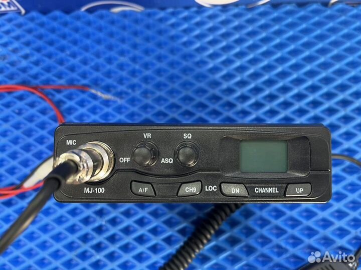 А) Автомобильная рация megajet MJ-100 с антенной(4