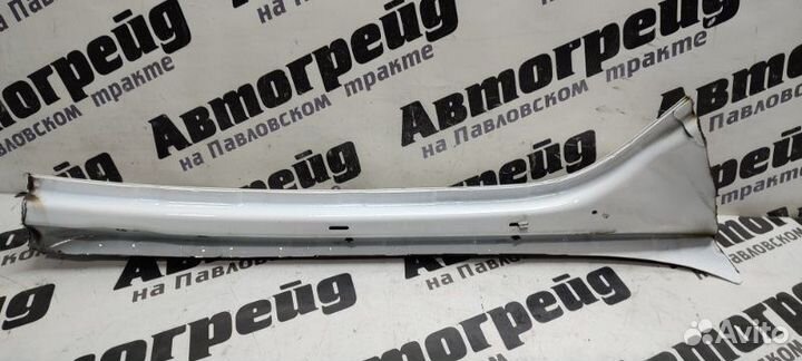 Стойка лобового стекла правая Audi Q7 4LB BAR