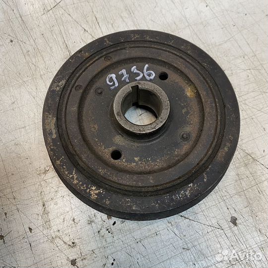 Шкив коленвала Toyota Carina E