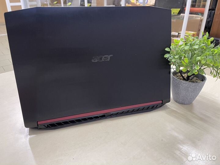 Игровой ноутбук Acer Nitro/Core i5/12GB/GTX1050