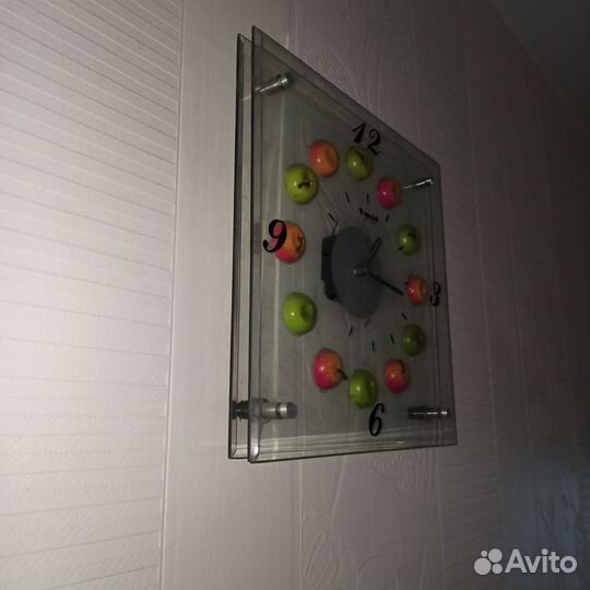 Часы настенные