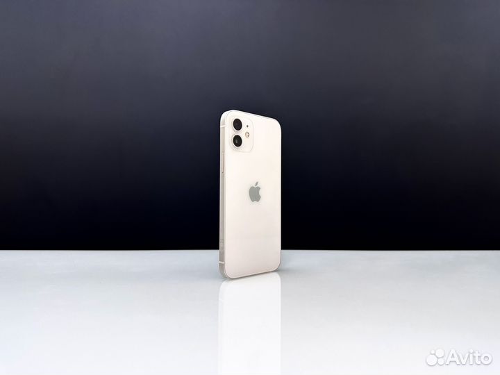 iPhone 12, 64 ГБ