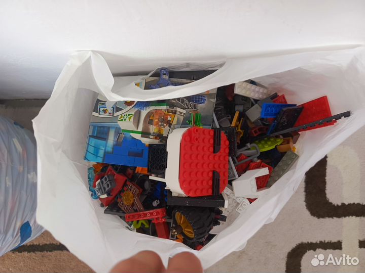 Пакет с Lego
