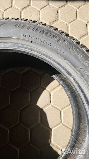 Goodyear UltraGrip Ice 2 235/45 R17