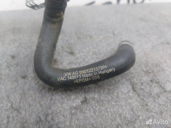 Патрубок охлаждения Volkswagen Tiguan 2.0 дизель