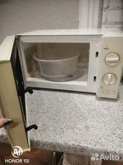 Микроволновая печь Supra