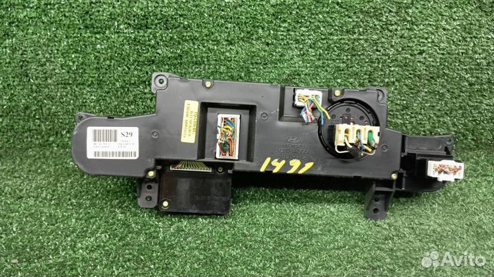 Блок управления климат-контролем Hyundai Grand Starex