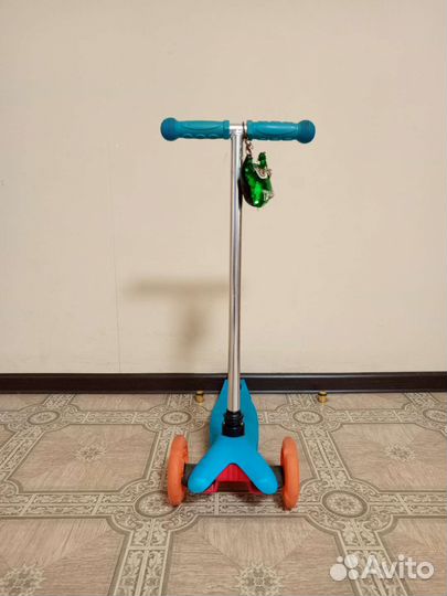 Самокат детский трехколесный