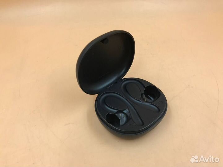 С дефектом 834579 наушники Bluetooth