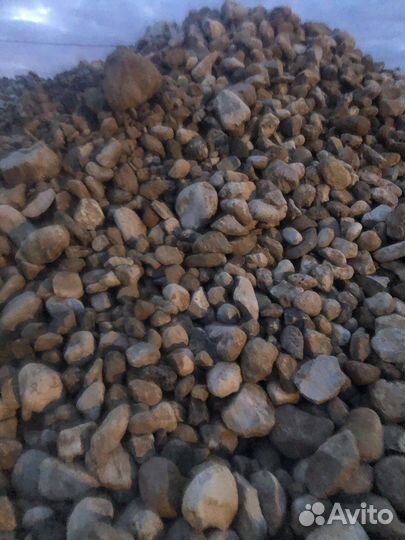 Камень булыжник