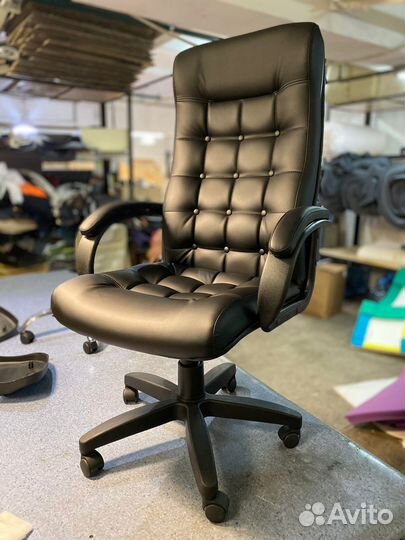 Компьютерное кресло