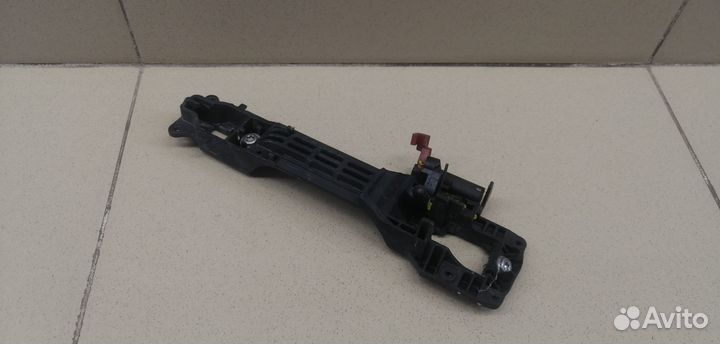 Кронштейн ручки Corolla E12 2001-2006