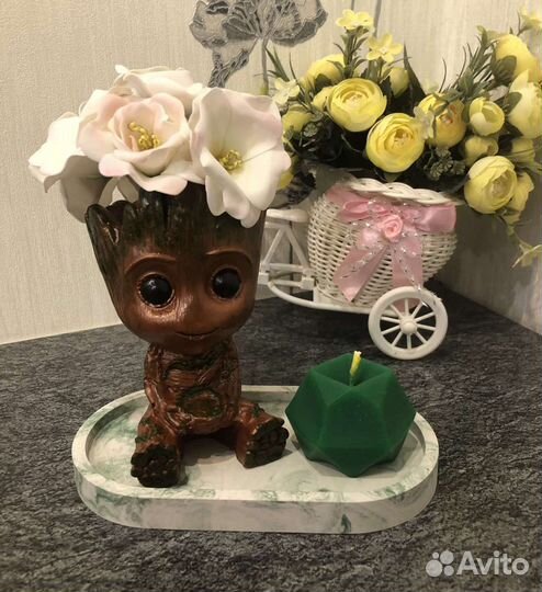 Кашпо Грут, свечи, топиарий