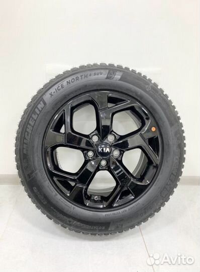 Kia Sportage Black Edition, Michelin 225/60 R17