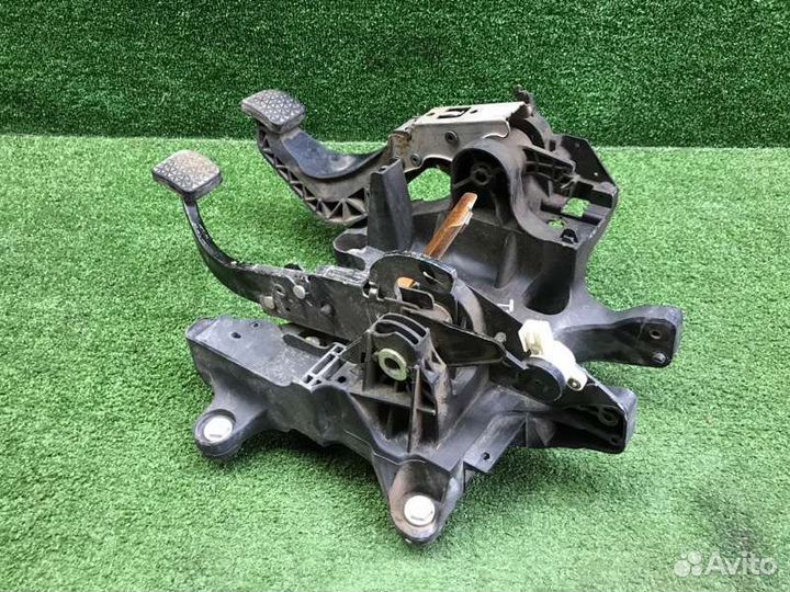 Педальный узел Chevrolet Aveo 2 T300 2012