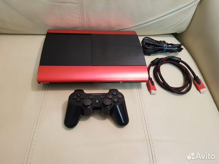 Sony PS3 SuperSlim 500Gb шитая с кучей игр