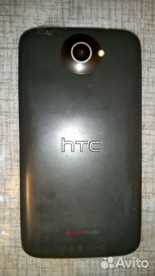 Телефон HTC One X