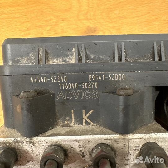 Блок абс, 11604030270 Toyota Verso-S 2011-2016 года