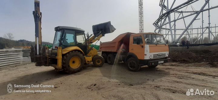 Услуги трактора экскаватора