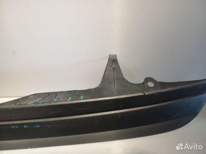 Губа заднего бампера задняя Toyota Highlander 2015