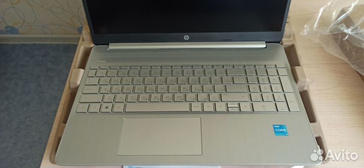 Новый ноутбук 15,6