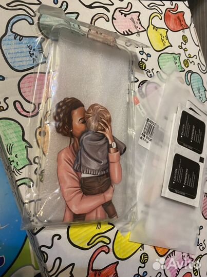 Продам чехол на iPhone 8+ и 2 гидрогелевые пленки