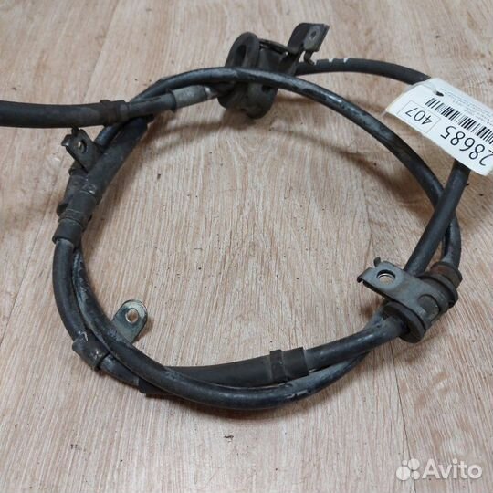 Трос ручника задний правый Suzuki Grand Vitara