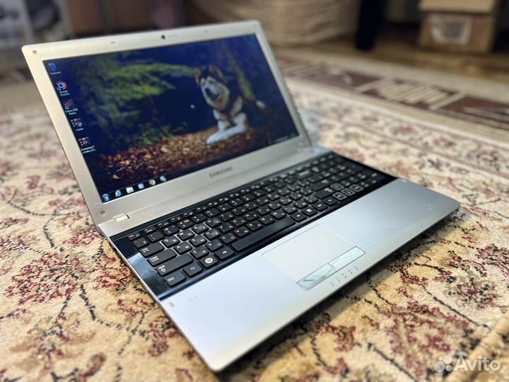 Мощный Ноутбук Samsung core i5/8гб/GeForce 315m