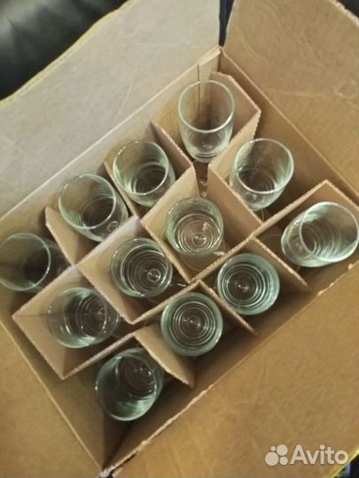 Бокалы, стекло