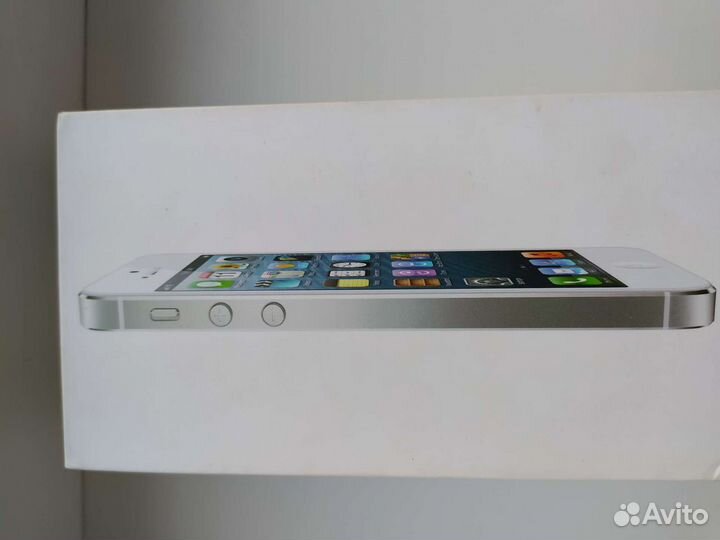 Коробка от iPhone 5s