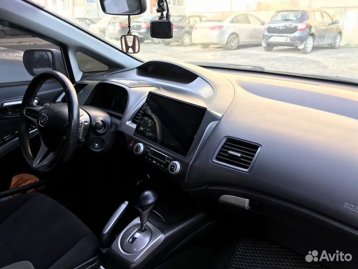 Магнитола Teyes CC3 Honda Civic 8 4D