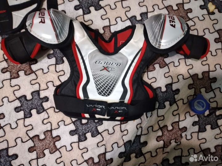 Нагрудник хоккейный