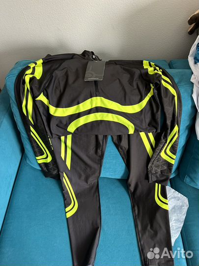 Комбинезон лыжный noname