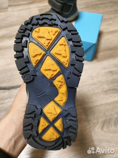 Ботинки зимние 23р