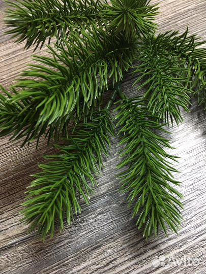 Ветки ели искусственные, еловая ветка 40см