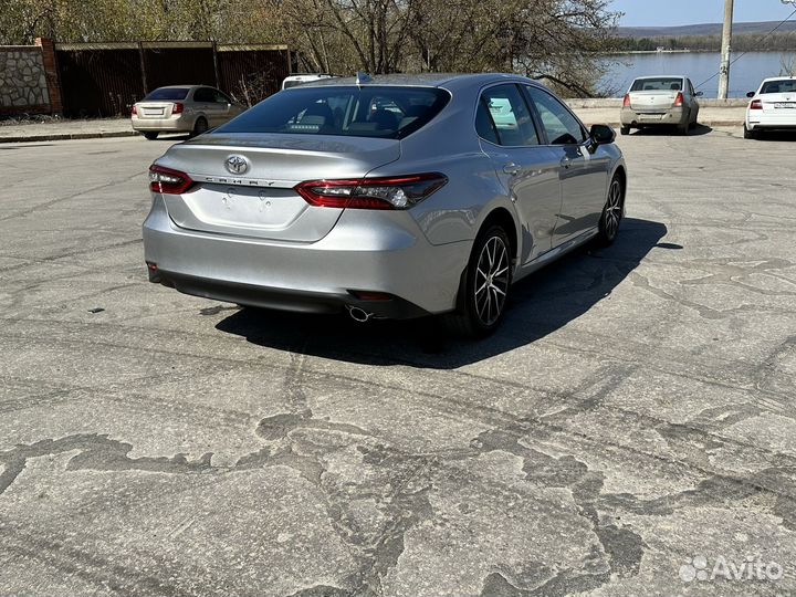 Toyota Camry 2.5 AT, 2021, 7 000 км